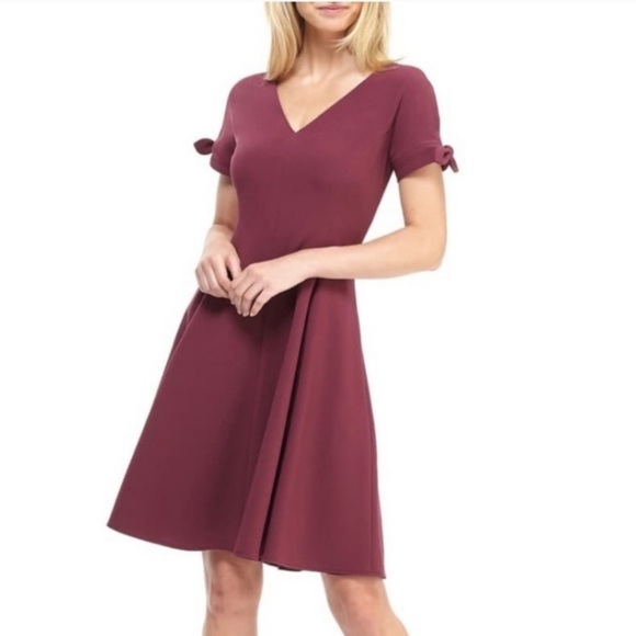 Gal Meets Glam Serena Bow Dress - Picture 2 of 11